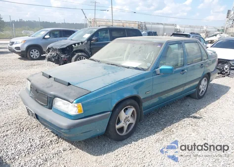 1996 Volvo 850 z USA, uszkodzony, nr VIN YV1LS5722T1339024